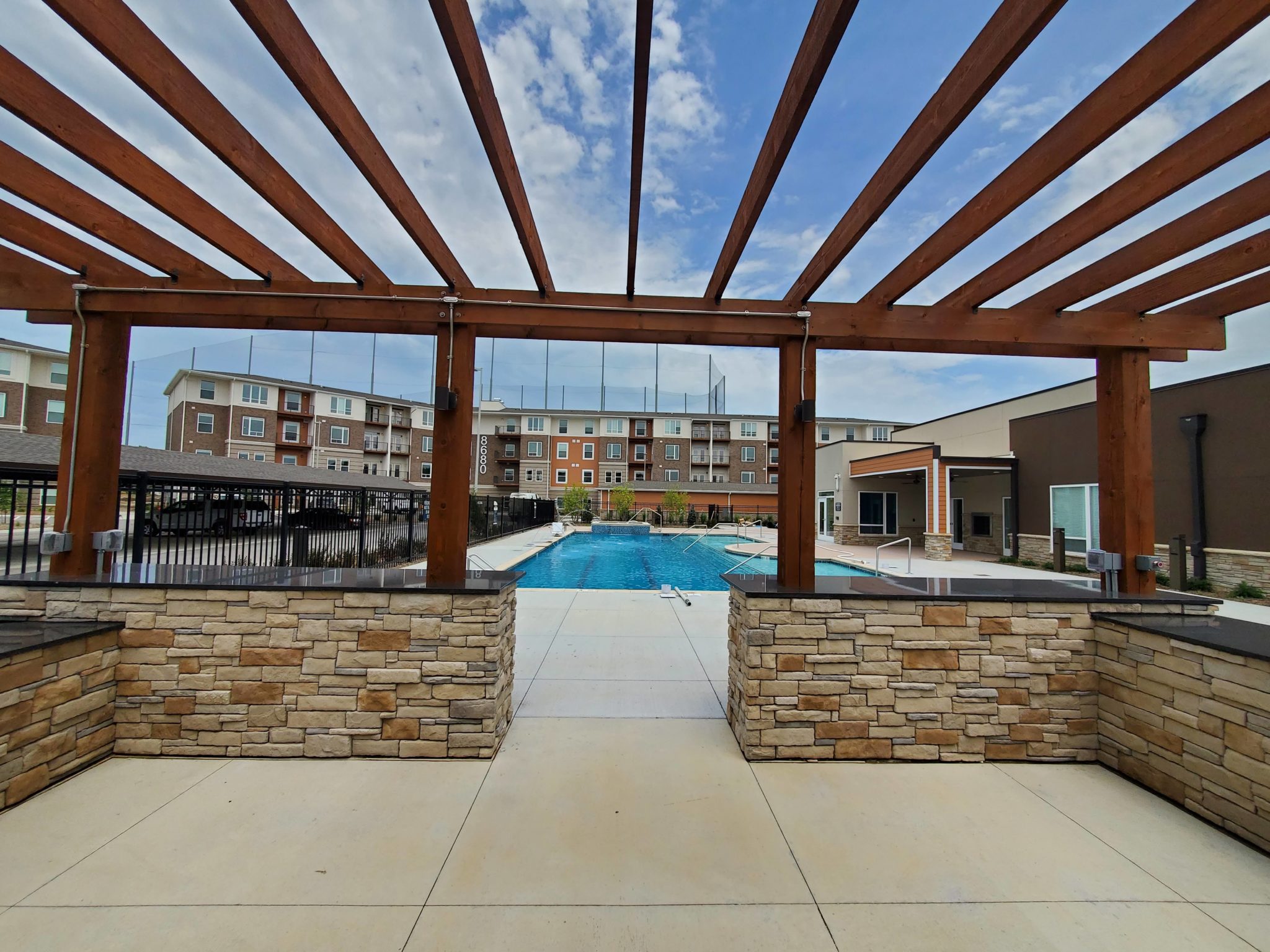 Woodstone at Metro North Crossing Rosemann & Associates
